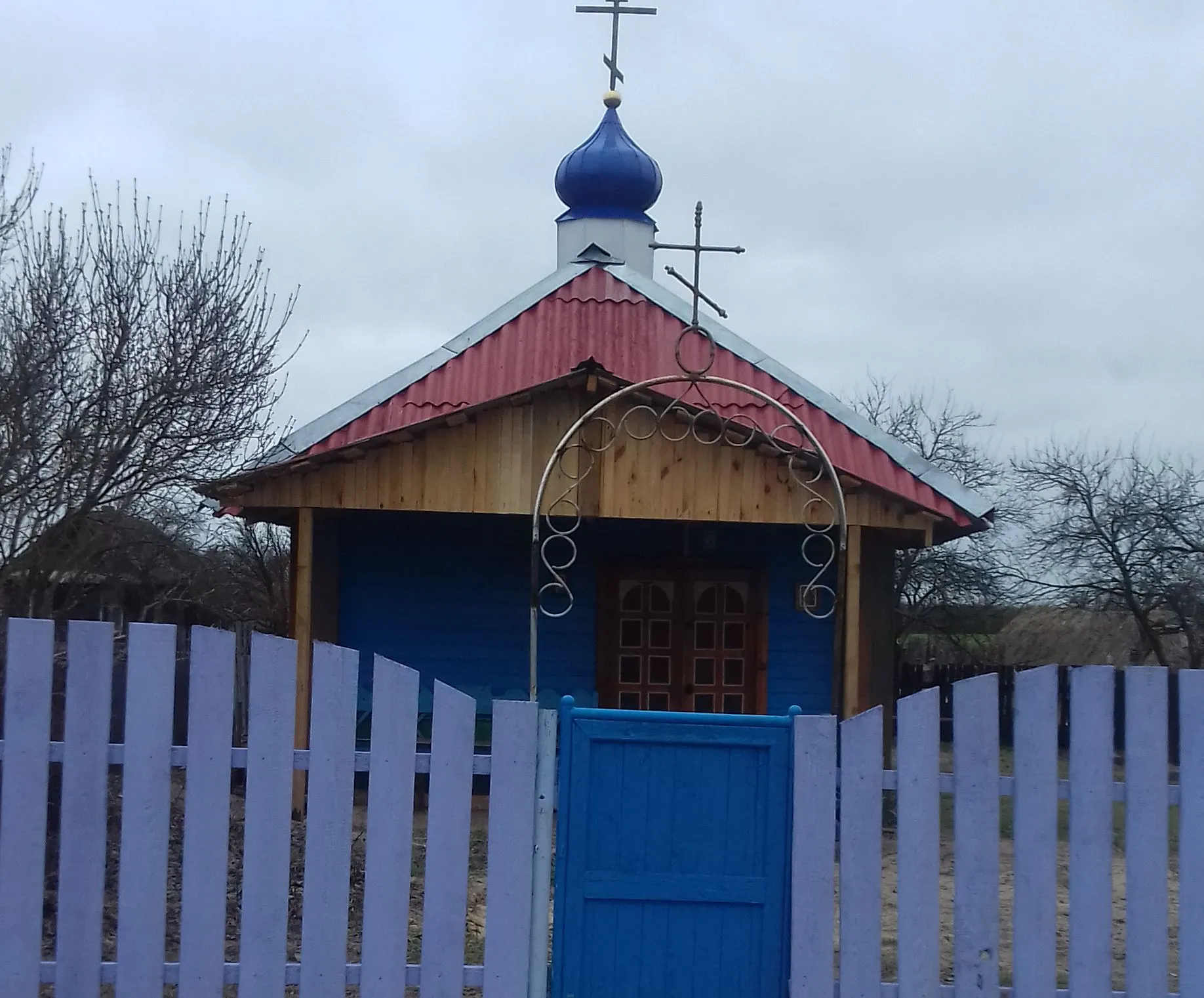 Зачем в умирающей деревне строится храм